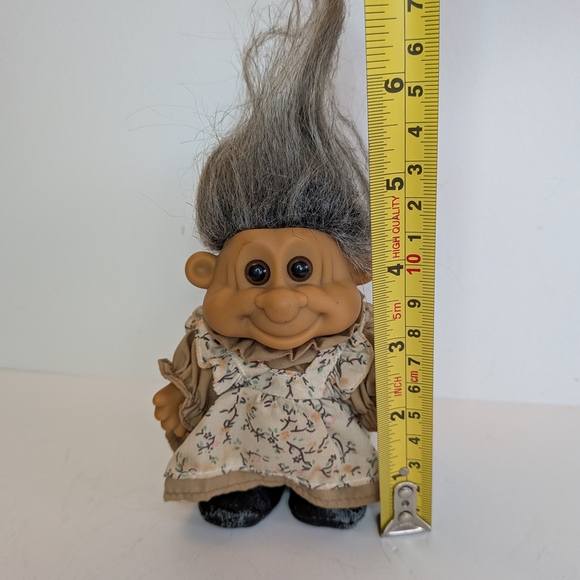 Vintage Russ Troll Doll grandma Grey haired Grandma doll Granny Figure - Picture 5 of 6